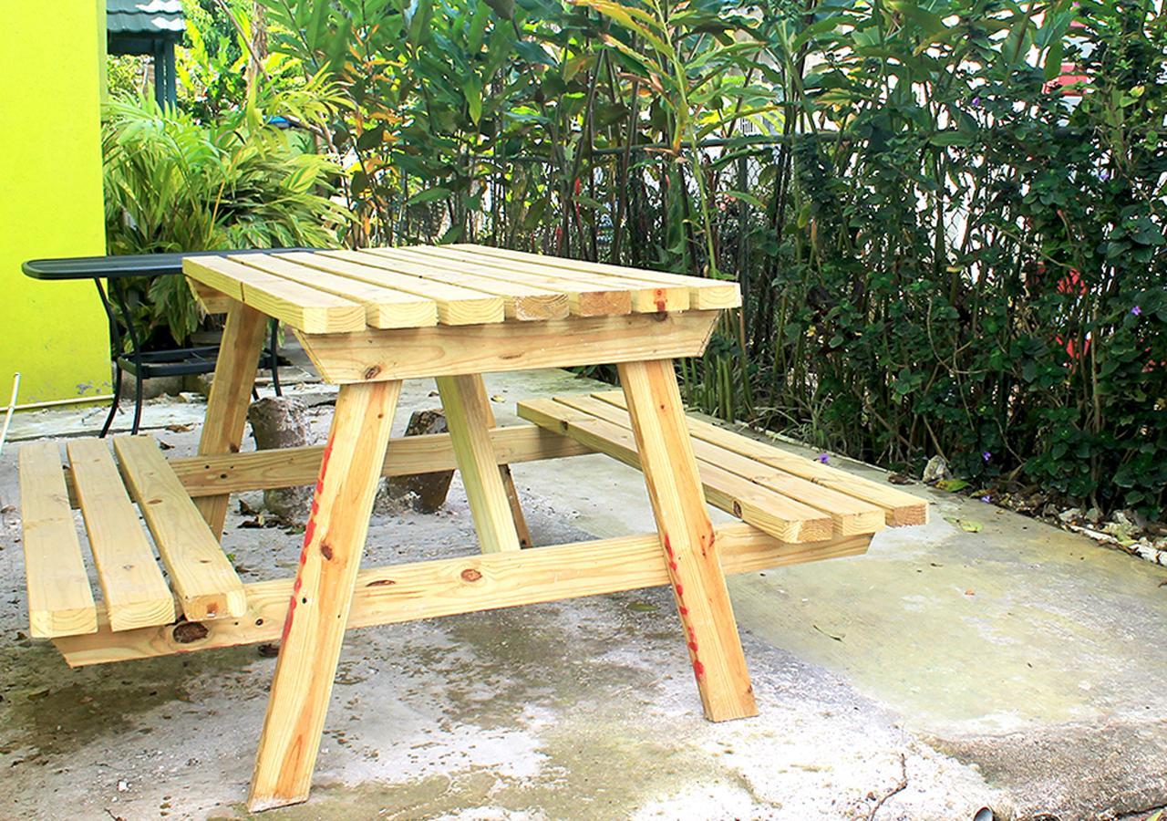 Yaad Hostel Montego Bay Exterior foto
